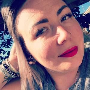 Meet your Posher, Kandi